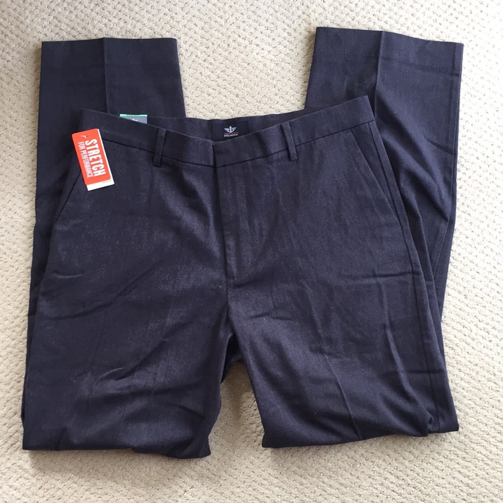 NWT men’s Dockers stretch performance dress pants